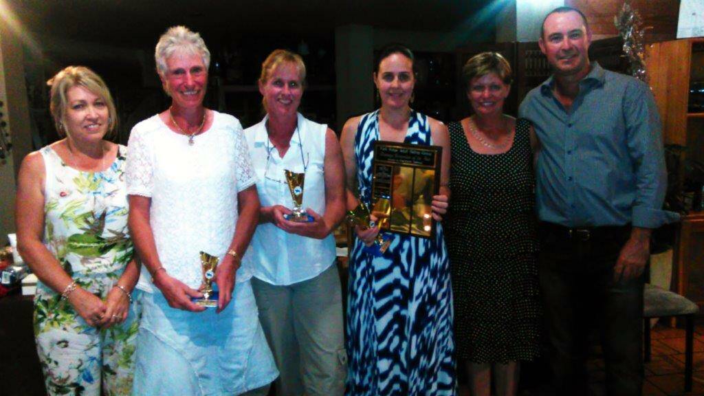 Anna Flohr, Marlies Ravn, Belinda Russo, Lindal Binch, Kay Paulsen & David Glover – Sponsors and winners of Open Dressage trophy.