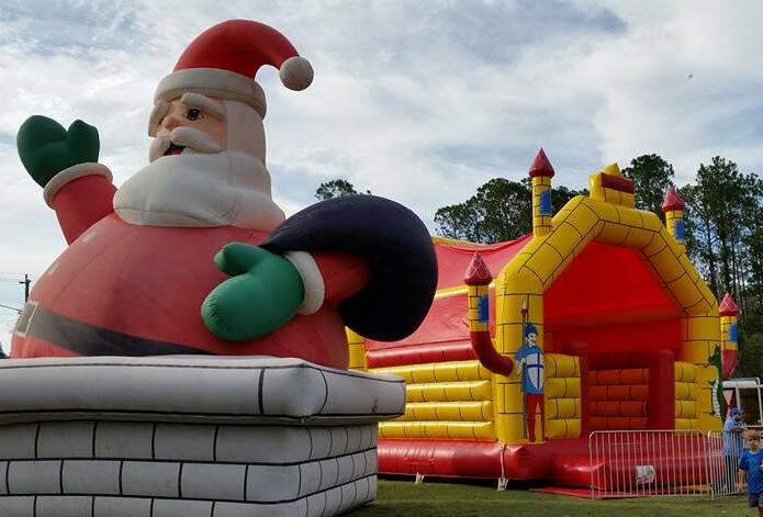 JUMP: A jumping castle especially for Christmas.