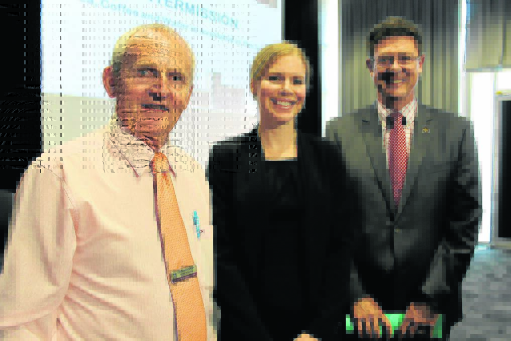 Logan City Deputy Mayor Russell Lutton, development assessment manager Alisha Swain and assistant minister for planning reform Rob Molhoek catch up at the Development Assessment  
forum last week.