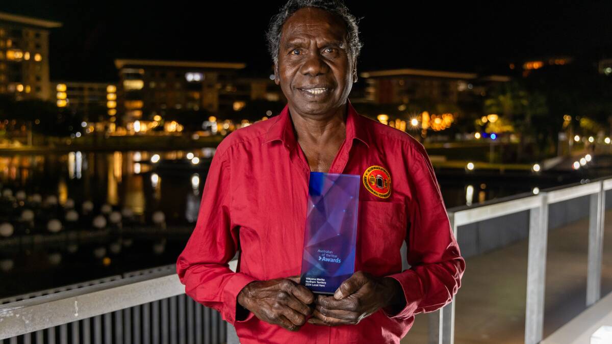 Witiyana Marika with this 2024 Northern Territory Local Hero Award. Picture by Salty Dingo/australianoftheyear.org.au