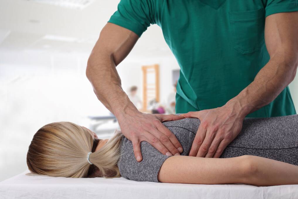 Remain pain free: McLindon Chiropractic we are here to help. For more information telephone (07) 5548 7878 or 0421 425 426. 