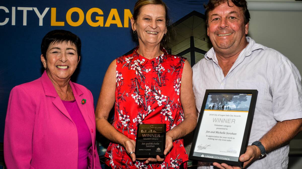 
A COUPLE OF HEROES: Acting mayor Cherie Dalley with Michelle and Jon Sorohan who have won a community award.
