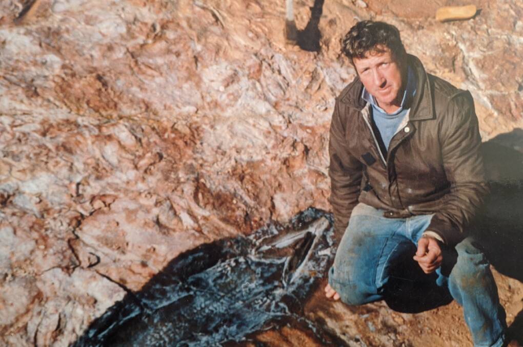 Bruce Loomes in 1993 at the original dig site. Picture: Supplied.