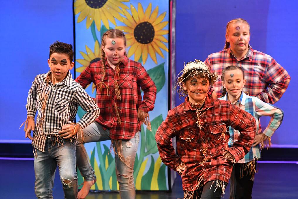 Kids compete Australia's largest performance series.