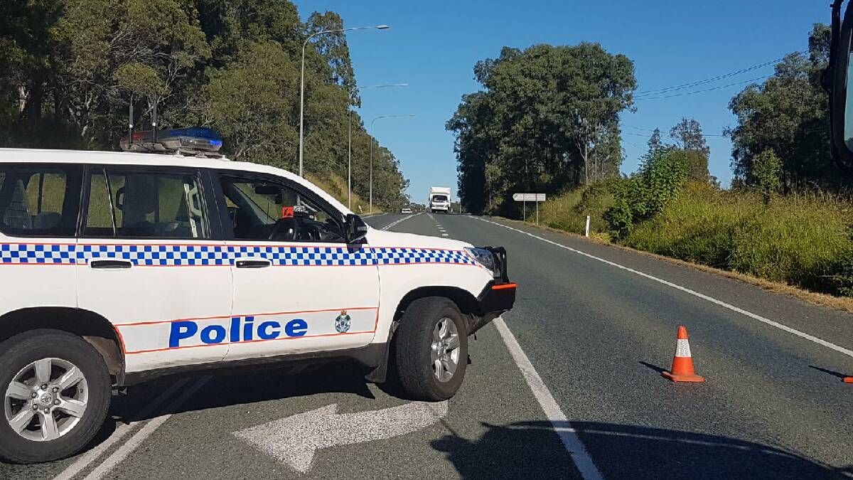 HIGHWAY CLOSED: Police reported the Mt Lindesay Highway was closed in both directions. Photo: Jocelyn Garcia